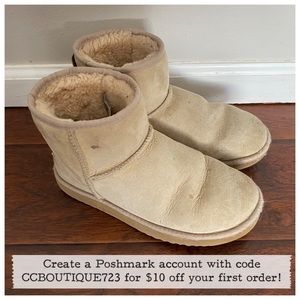 UGG Australia Classic Mini - Sand